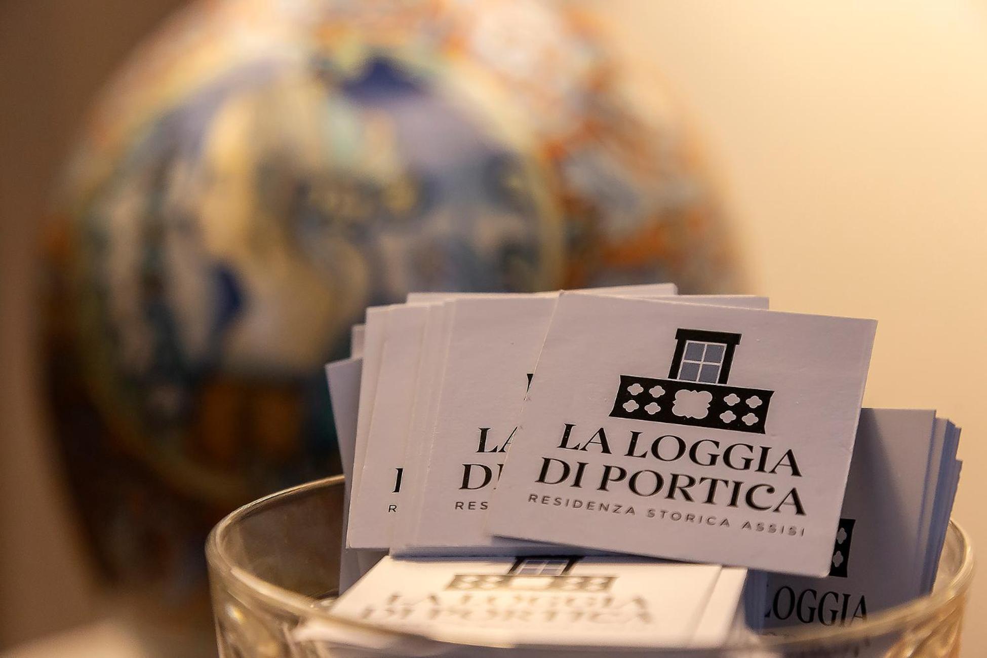 La Loggia Di Portica Residenza Storica Nel Centro Di Assisi Apartment Екстериор снимка